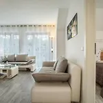 Familien-apartment 1 *