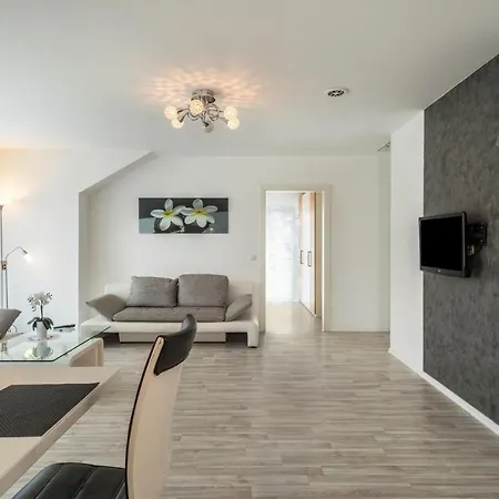 Familien-apartment 1 Apartman Meersburg