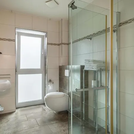 Familien-apartment 1 Apartman Meersburg