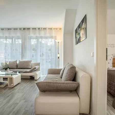 Familien-apartment 1 *